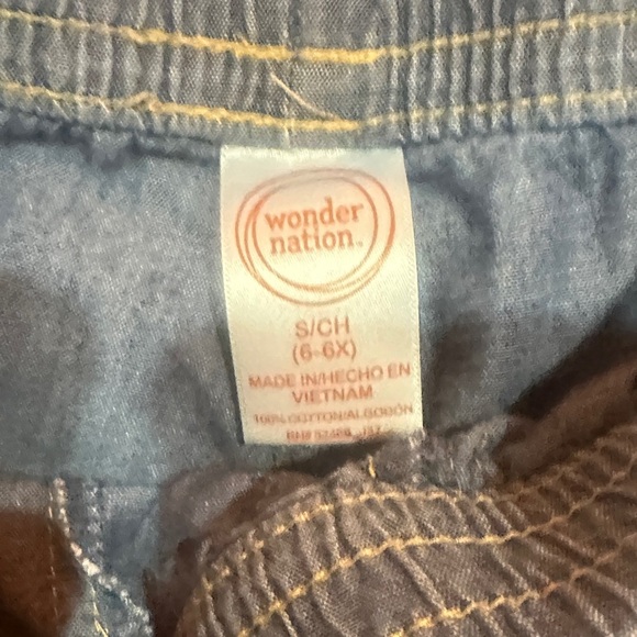 Stylish Kids Denim Shorts size 6 - Picture 2 of 5